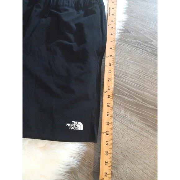 The North Face Adventure Nylon Shorts Men's Size XL Black w/White Logo - Picture 7 of 9
